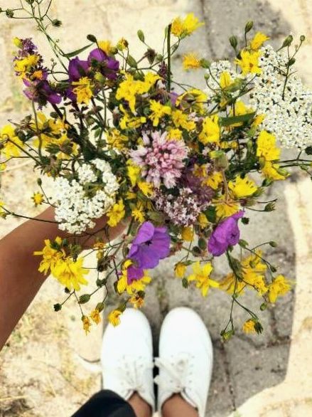 Funeral bouquet arrangement